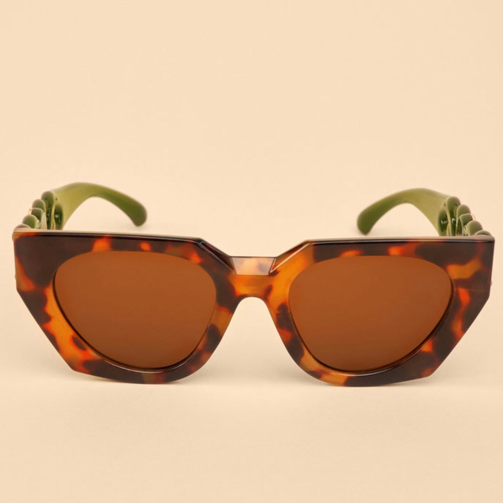 Zelia Ltd Edition Olive/Tortoiseshell Sunglasses display picture 2