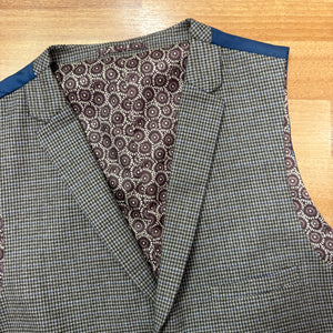 Dogtooth Harry Brown Waistcoat 44R