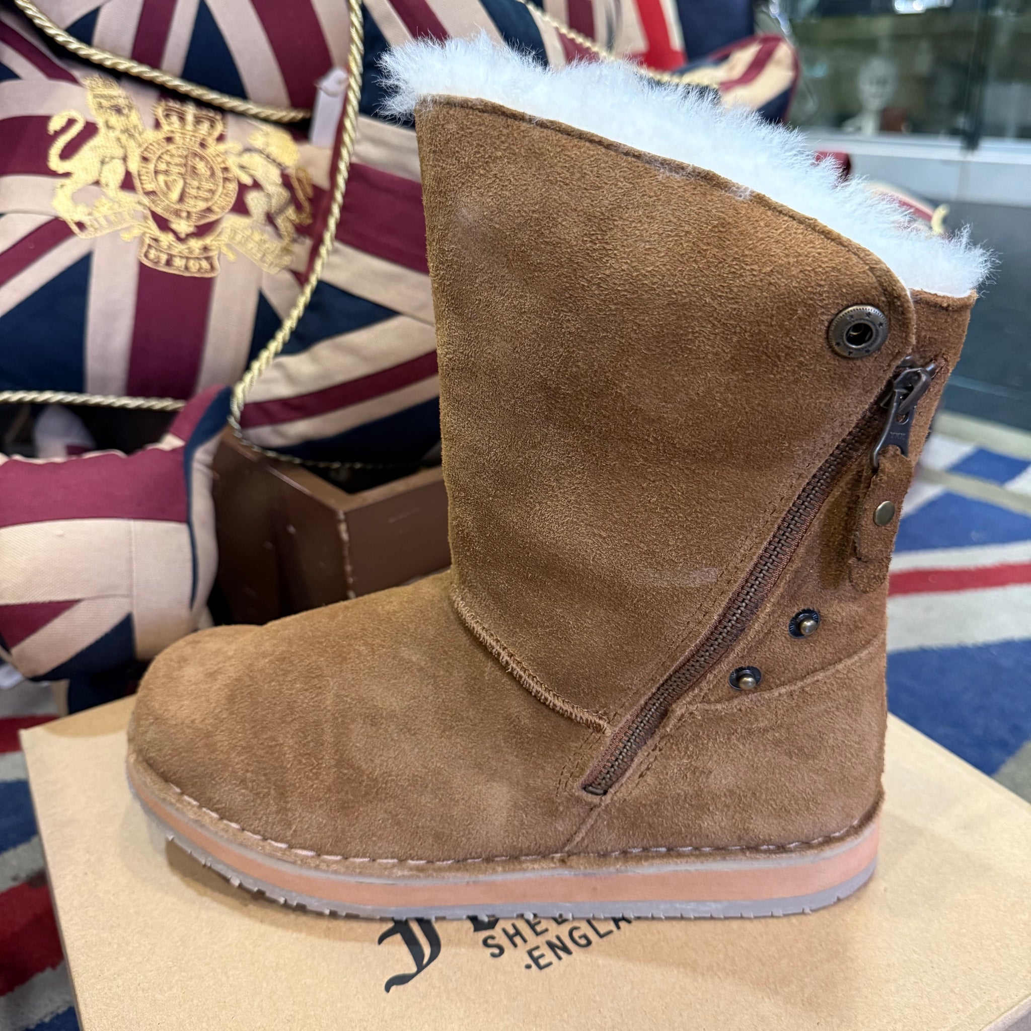 Hampton Sheepskin Boots