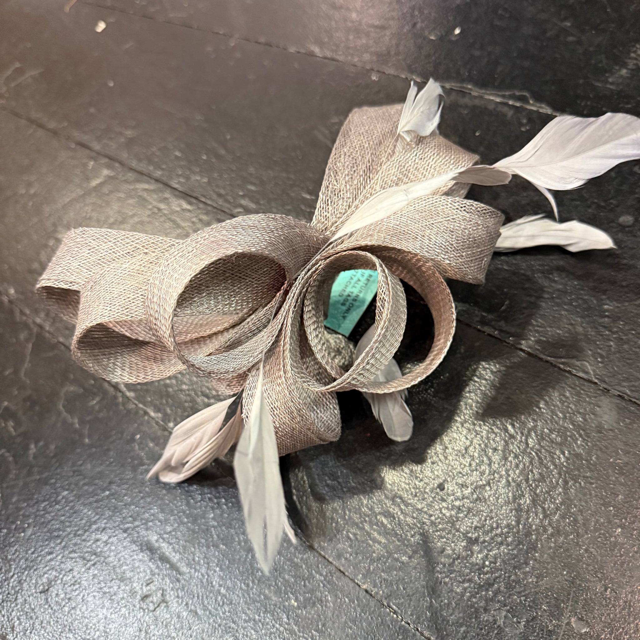 Sammie Sinamay Bow Fascinator