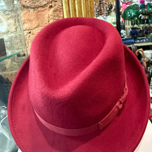 Classic Clarke Burgundy Wool Trilby Hat
