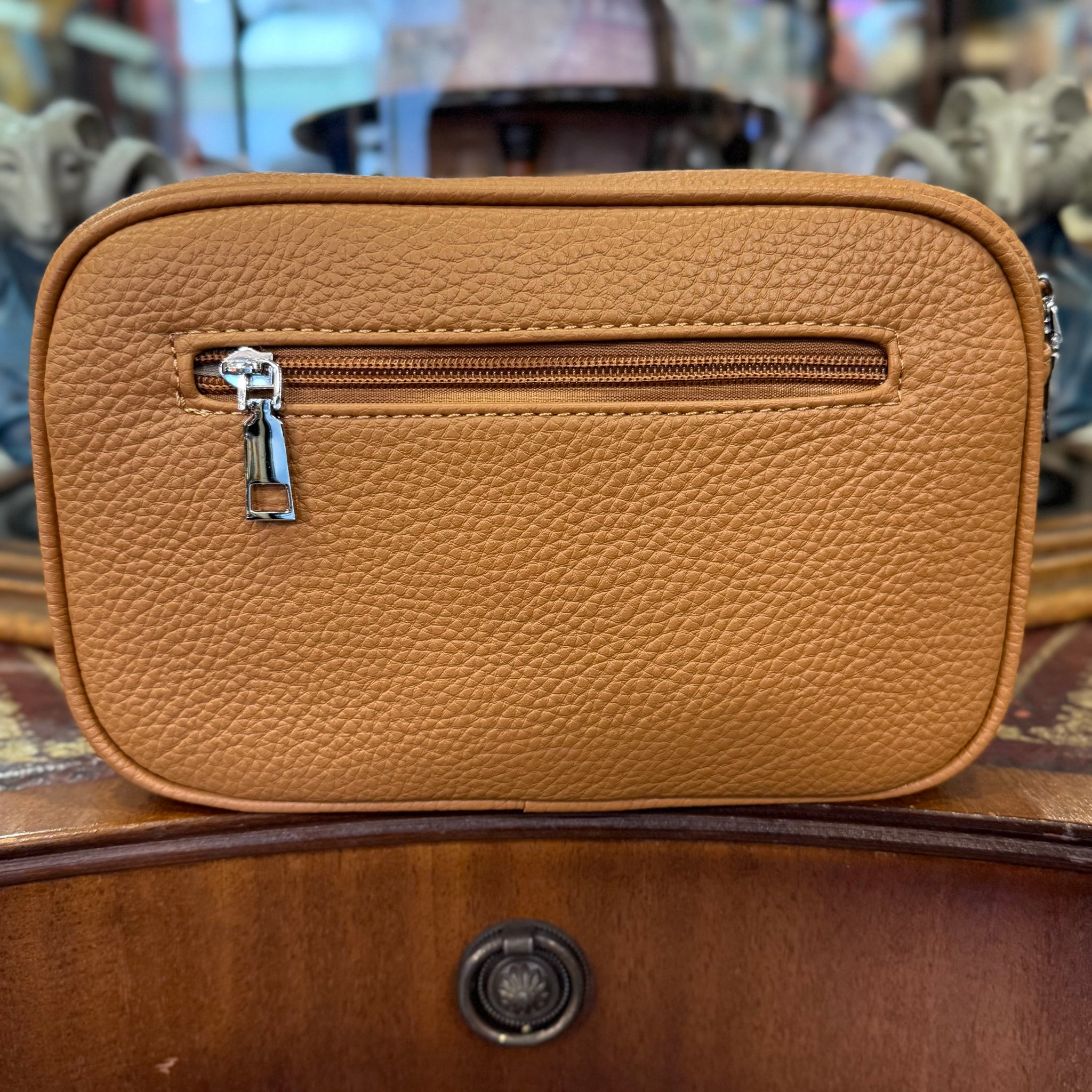 Double Carrie Camera Bag With Front Tassel