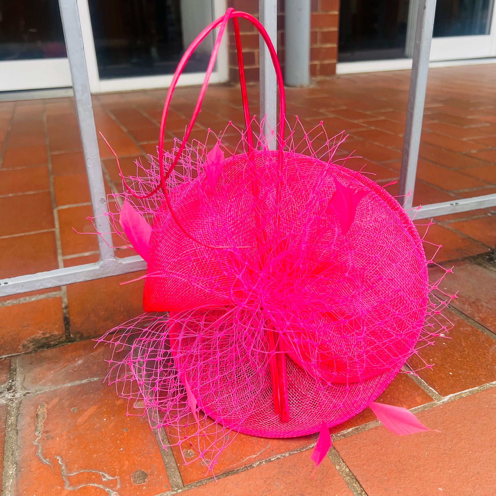 Lily Sinamay Fascinator