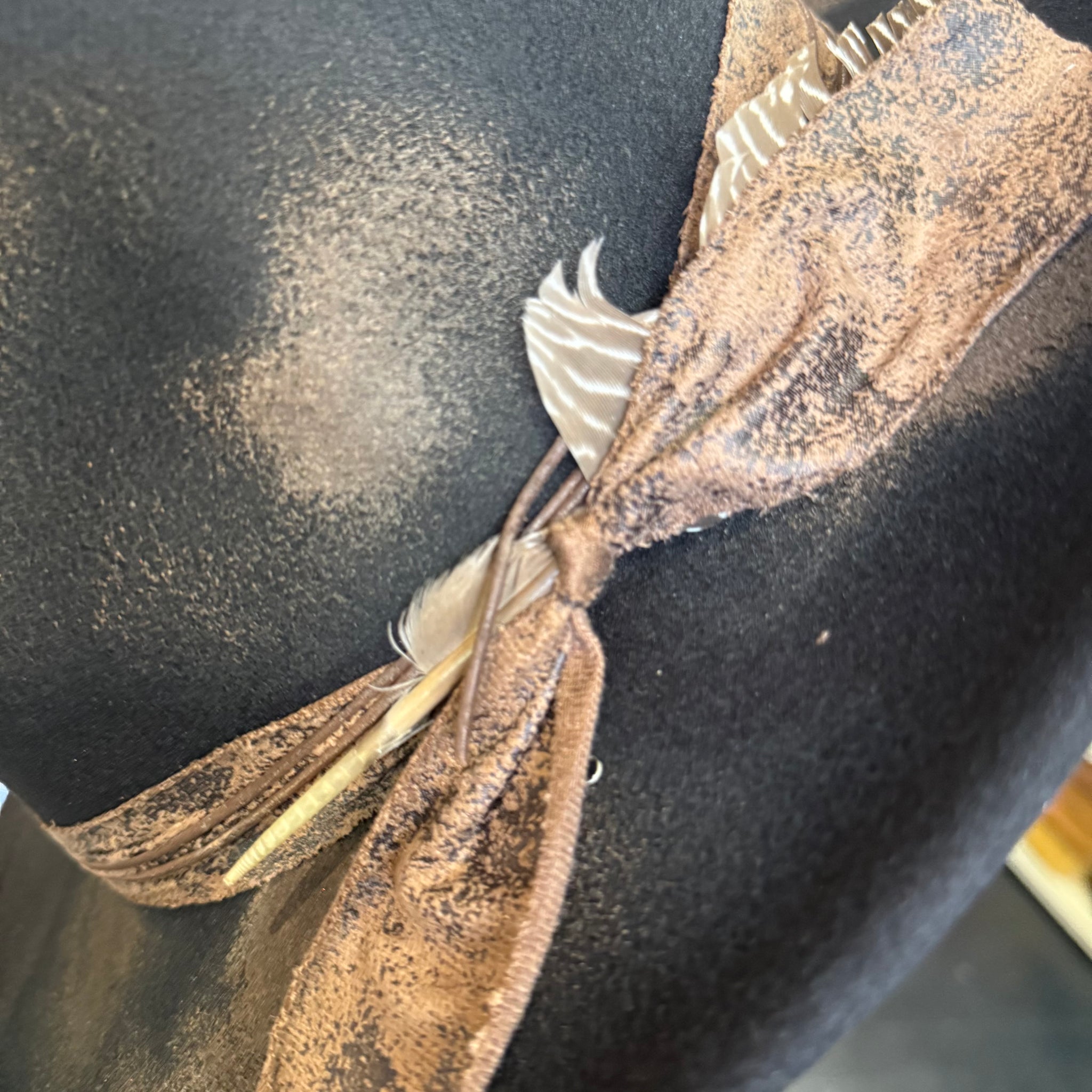 Aged Garth Fedora Hat With Feathers