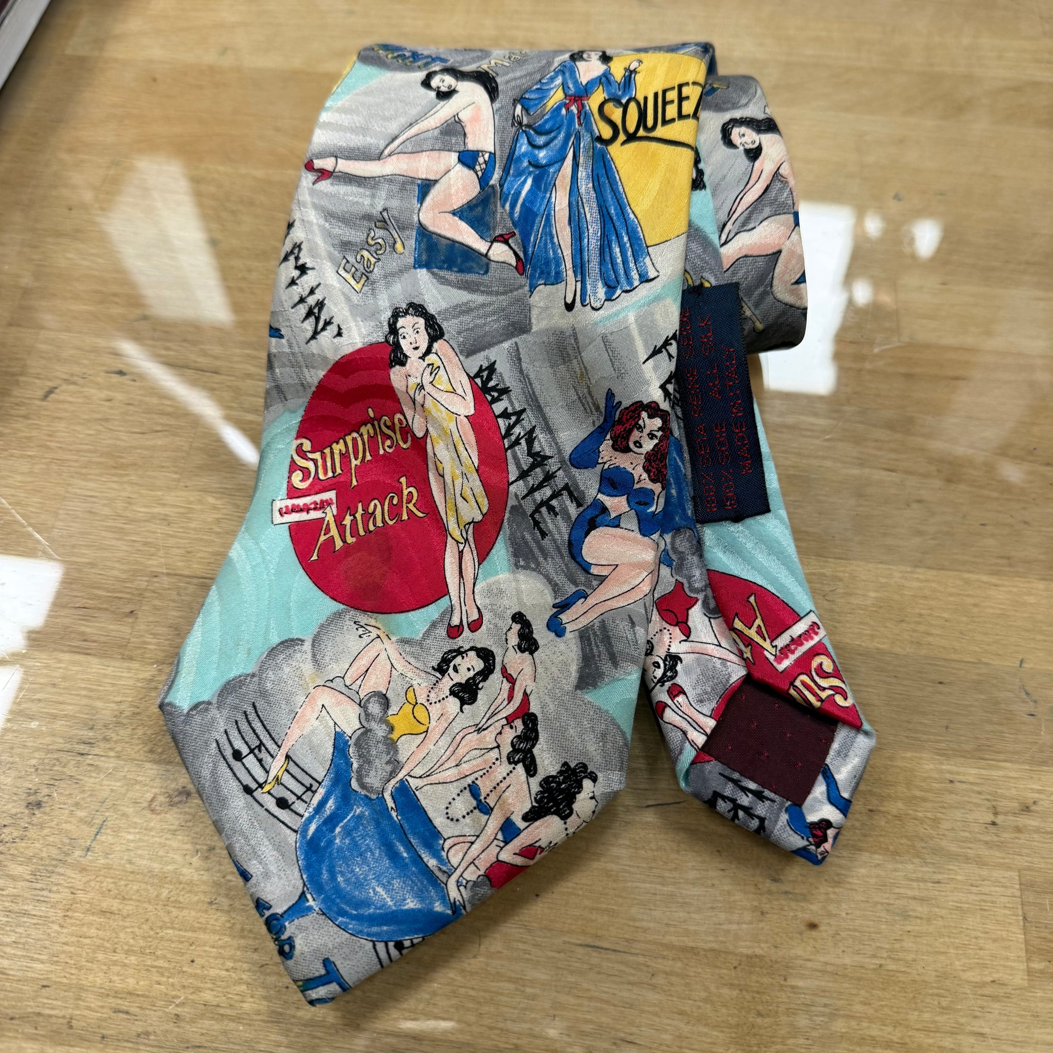 Italian Silk Tie - 1950’s Themed Design