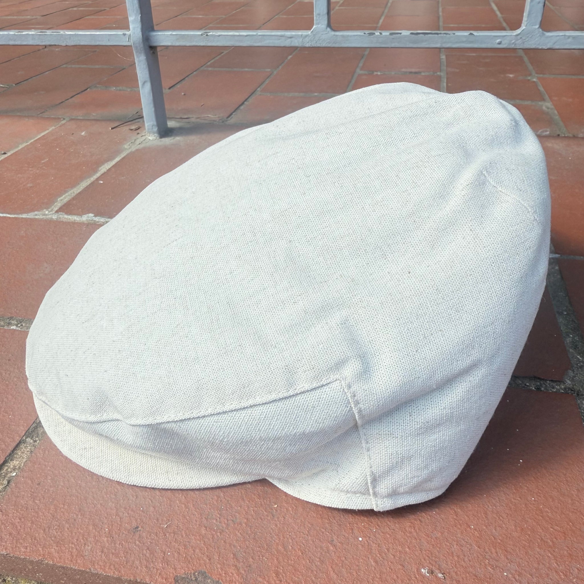 Cheshire Stone Linen Flat Cap