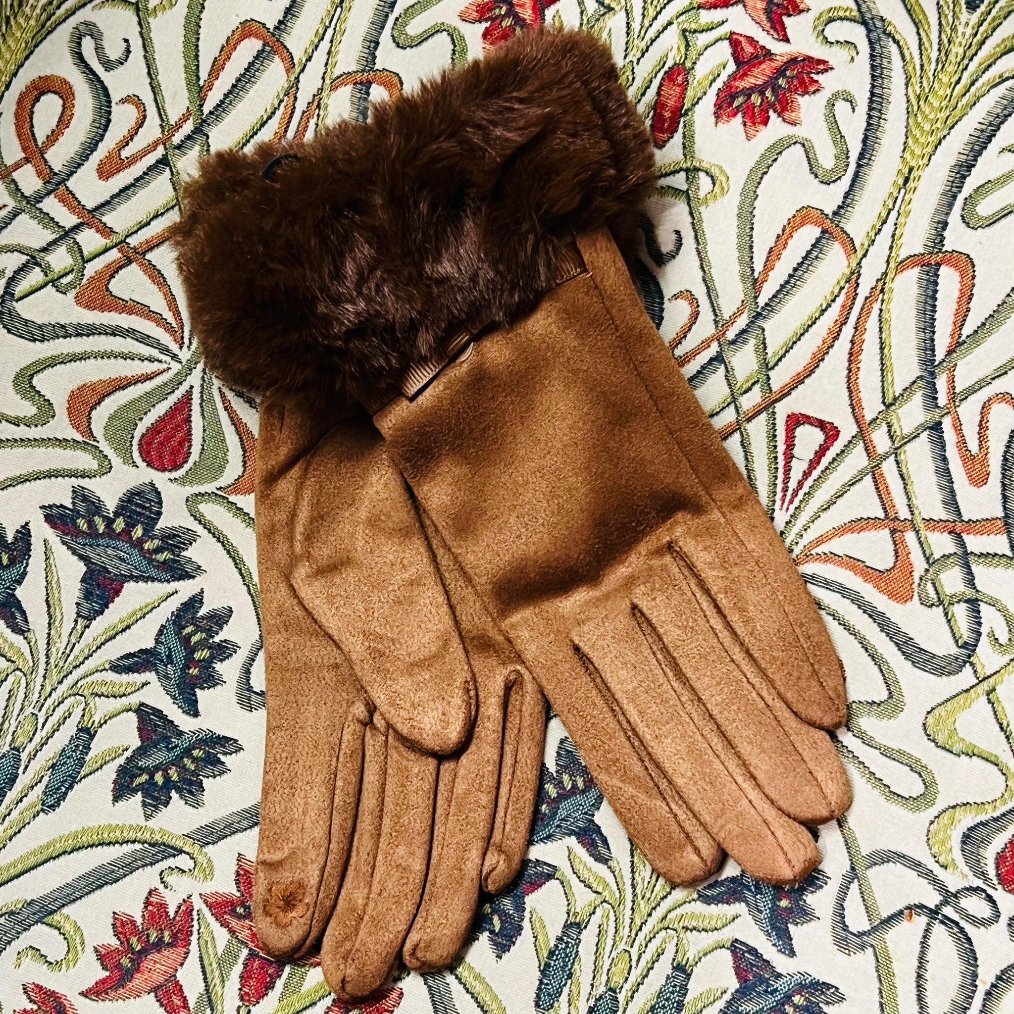 Ladies Gloves - Faux Fur Cuff & Bow