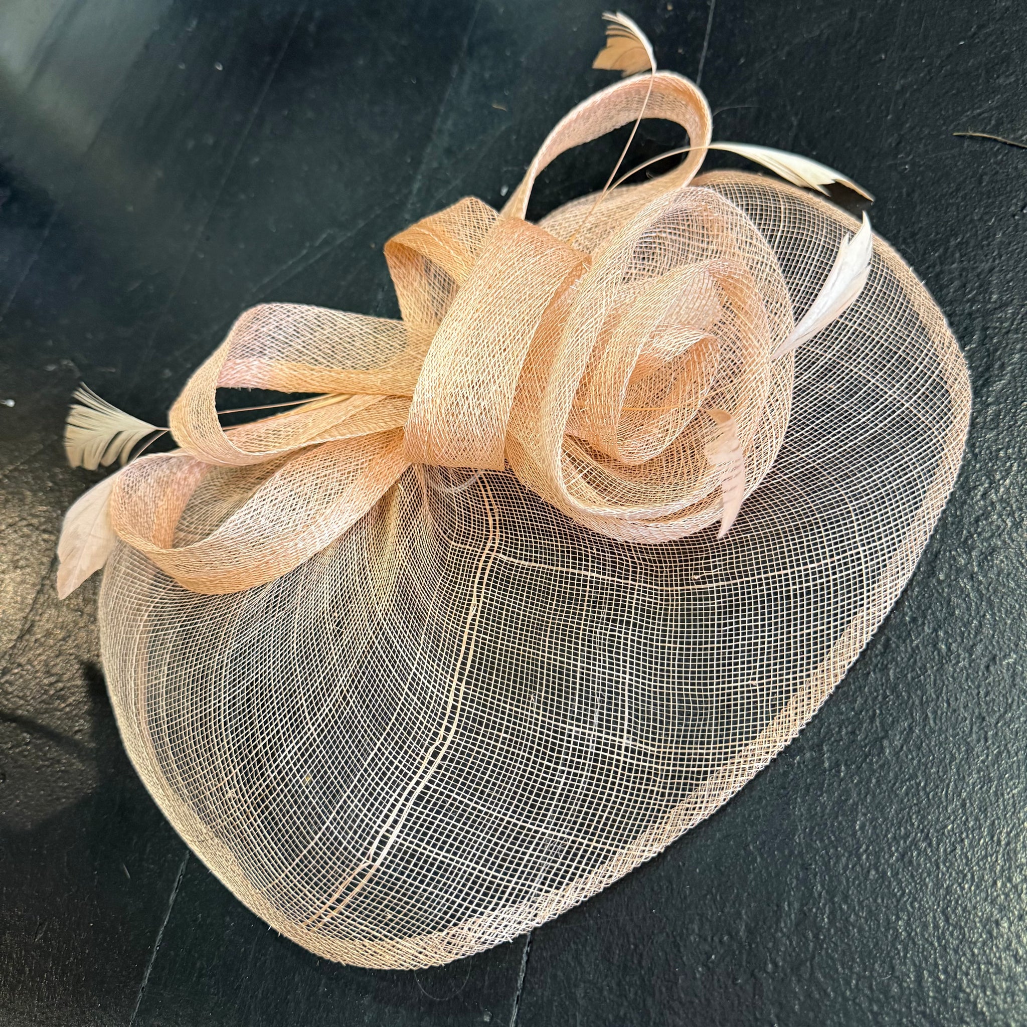Betty Sinamay Fascinator