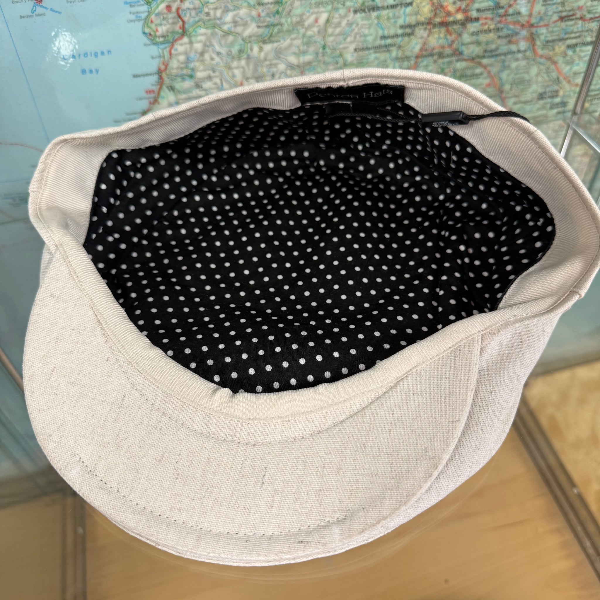 Cheshire Stone Linen Flat Cap