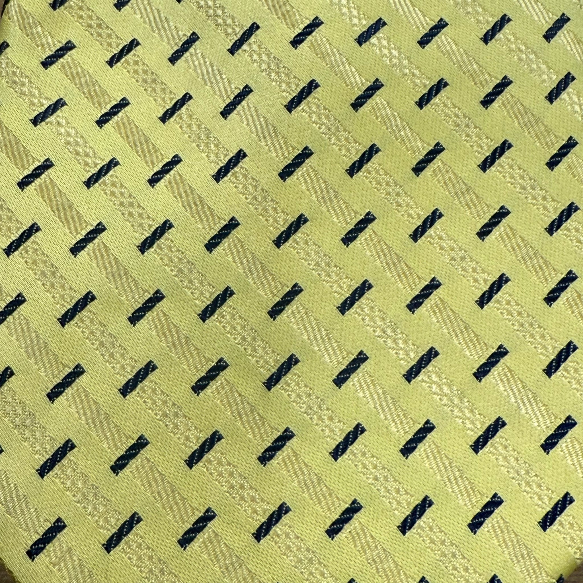 Silk Tie - Yellow/Navy Baijian