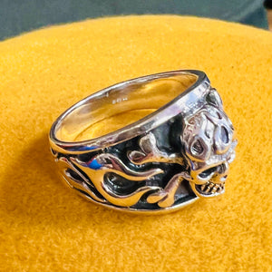 925 Sterling Silver Heavy Skull and Crossbones Ring