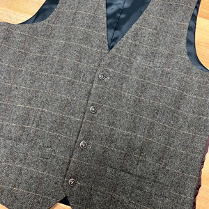 Brown Tweed Waistcoat (107cm)