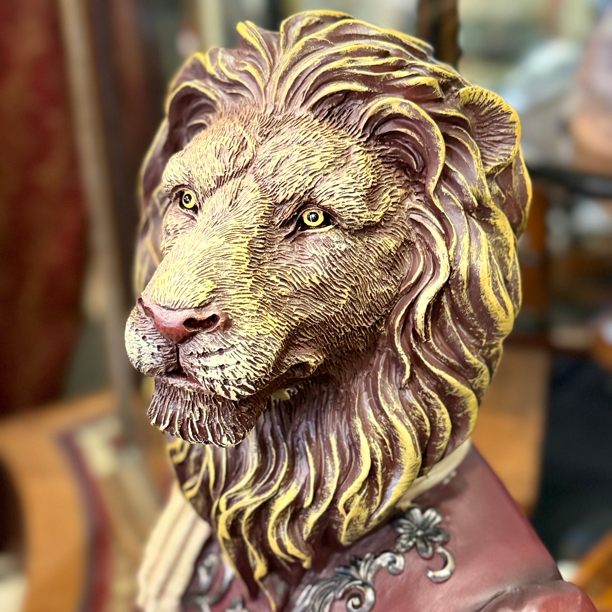 Regal Lion Bust
