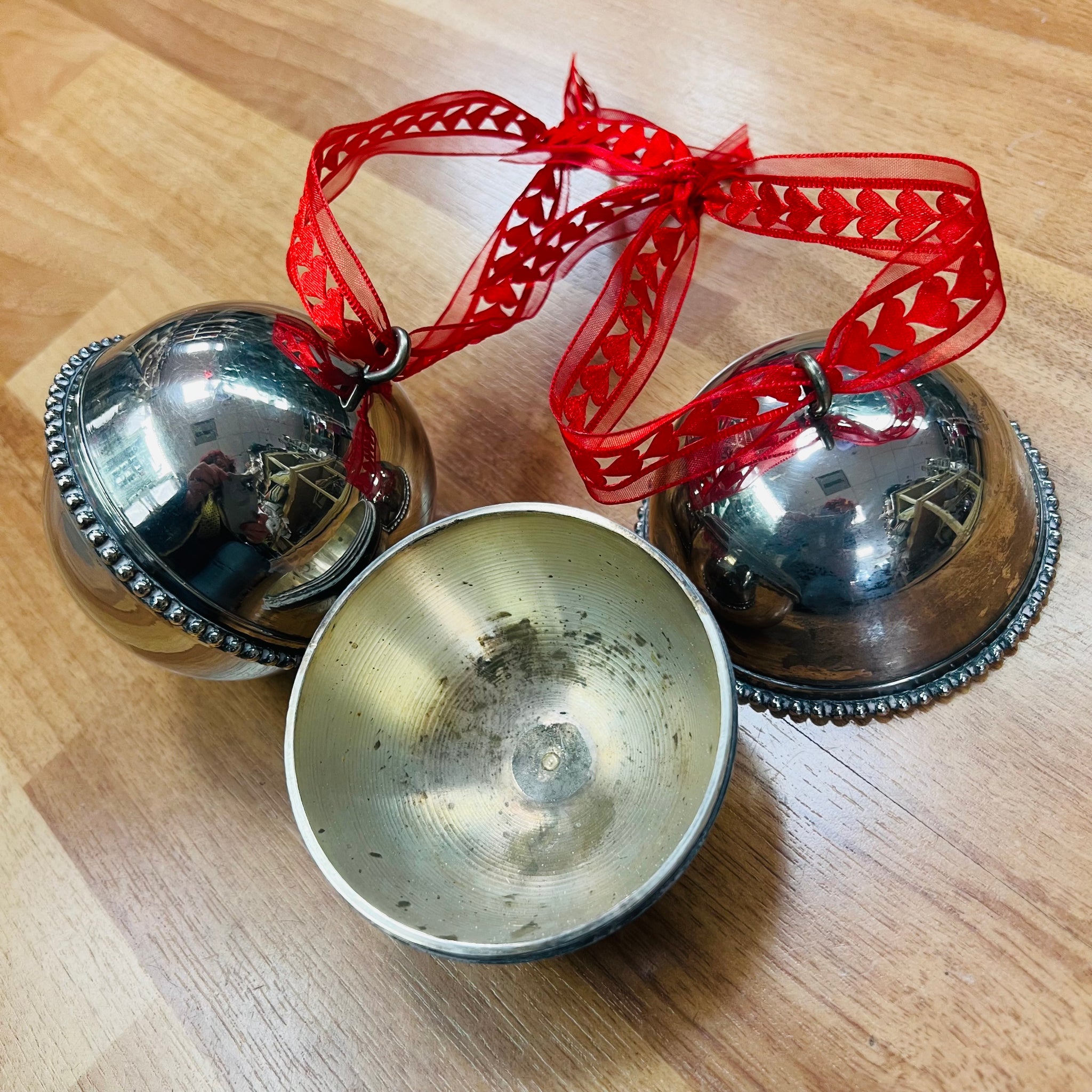 Pair of Polished Aluminium Table Decorations