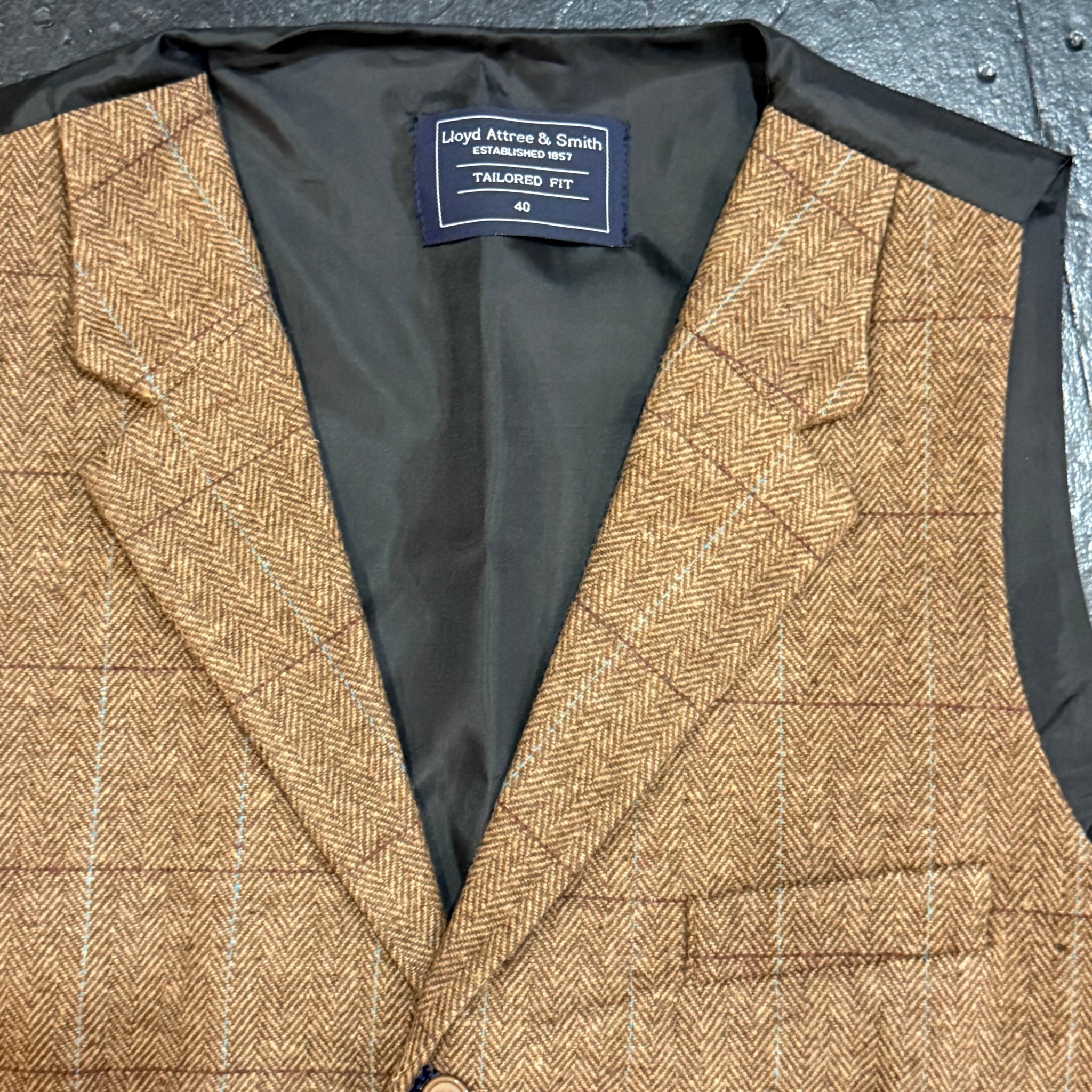 Waistcoat by Lloyd Attree & Smith  (40R)
