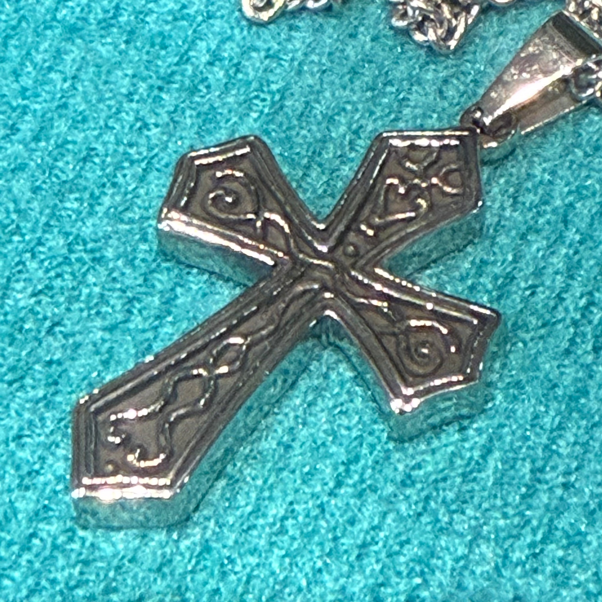 Celtic Cross On Chain