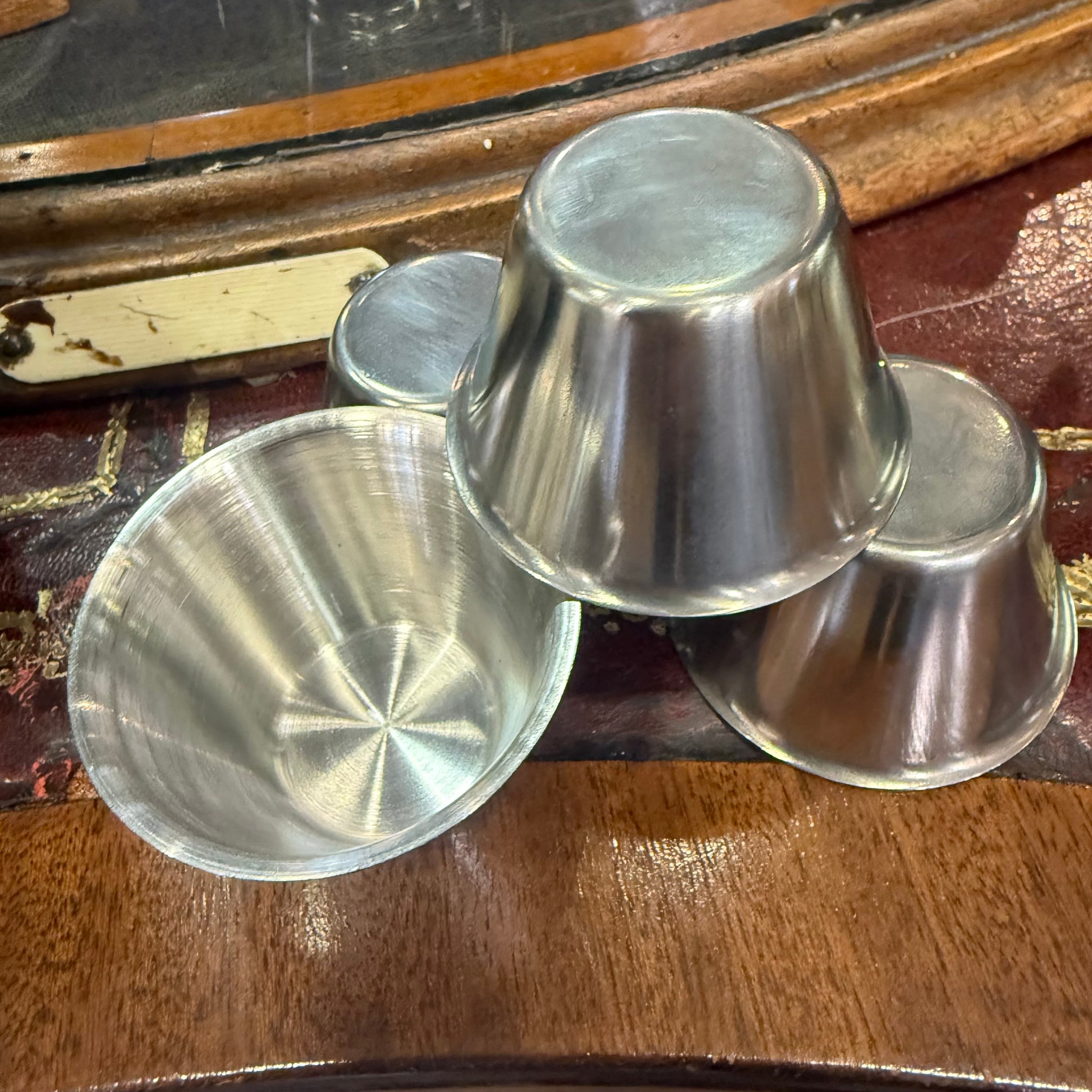 Harris Tweed Drinks Flask With Four Cups