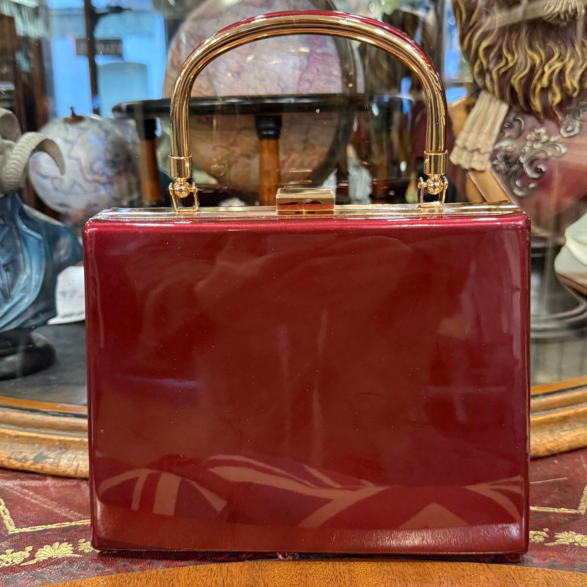 Lydia High Gloss Grab Bag With Gold Chain