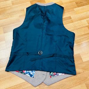 Oatmeal Waistcoat by Harry Brown (40R)