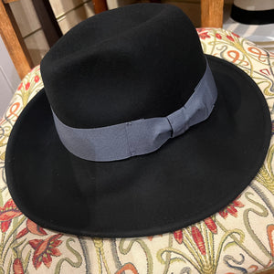 Wide Brimmed Fedora Hat with Wide Band