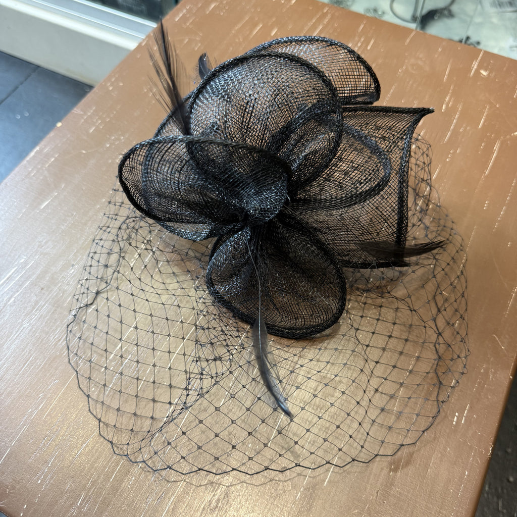 Dana Veiled Fascinator