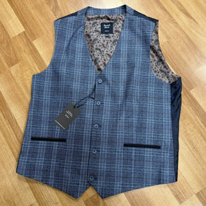 Check Waistcoat by Fratelli Uniti (44R)