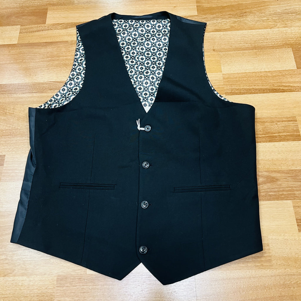 Black Waistcoat by Harry Brown (42R)