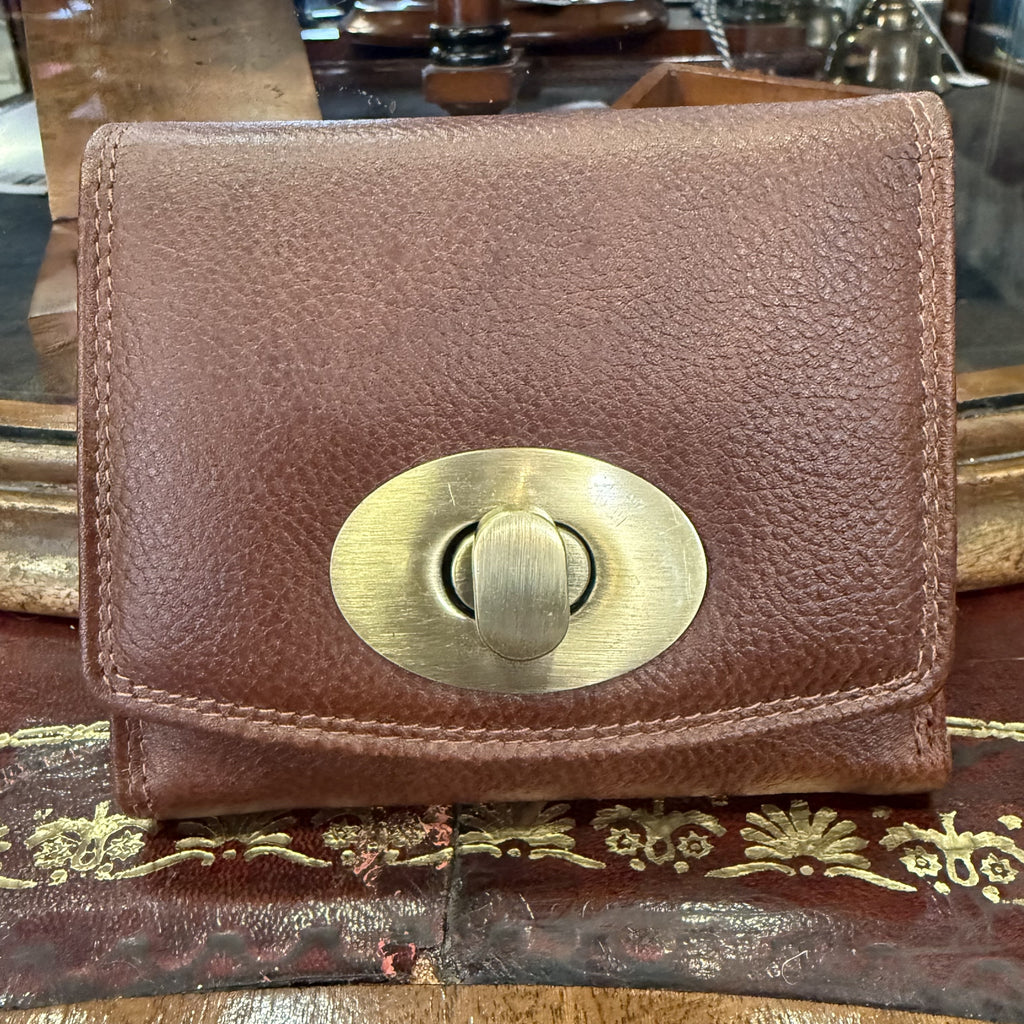 Twist Lock Maggie Leather Purse