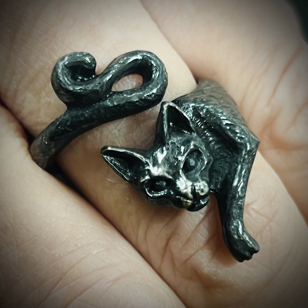 Pewter Le Chat Noir Ring