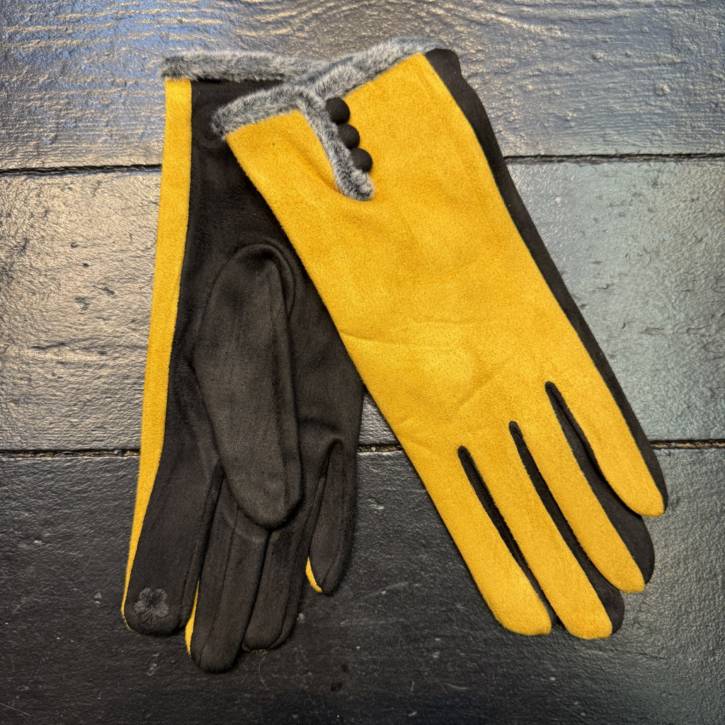 Barbara Suedette Gloves With Three Buttons