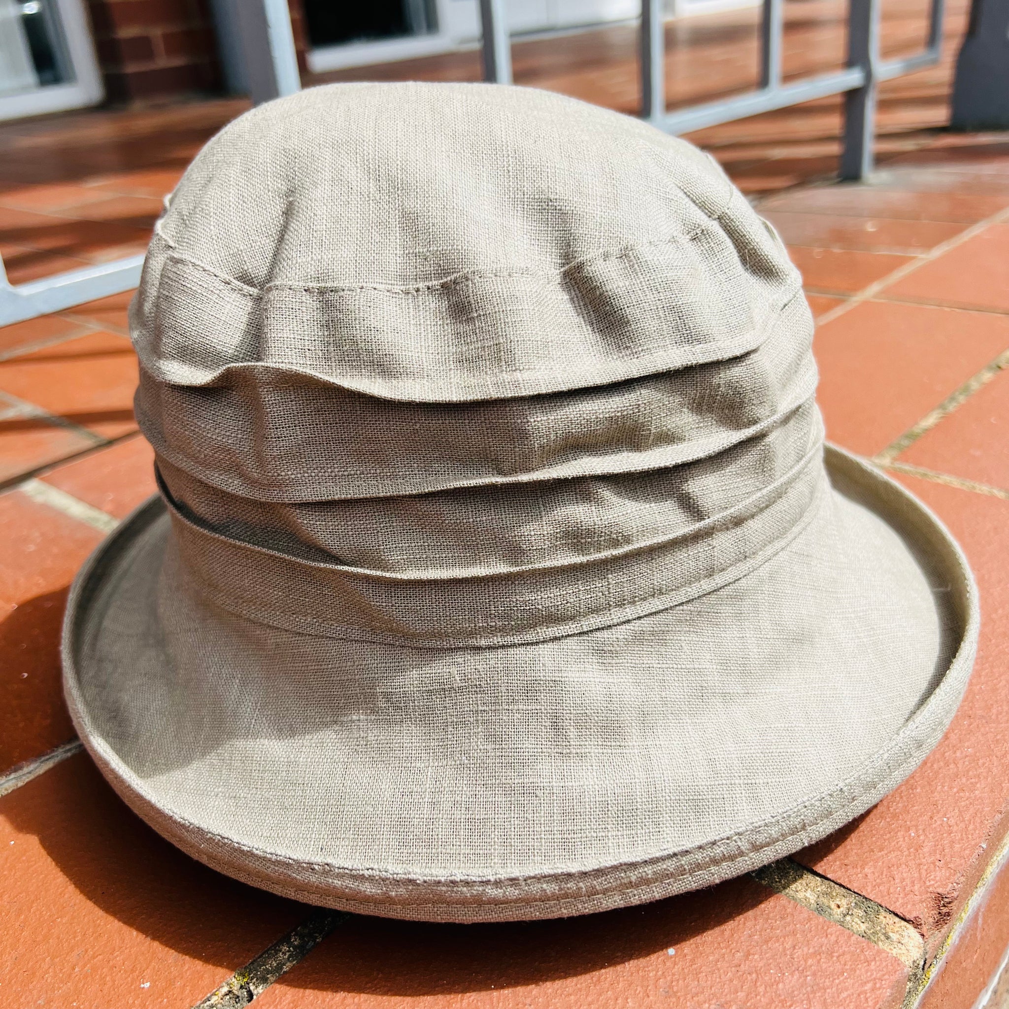 Ridged Cotton Cloche Hat