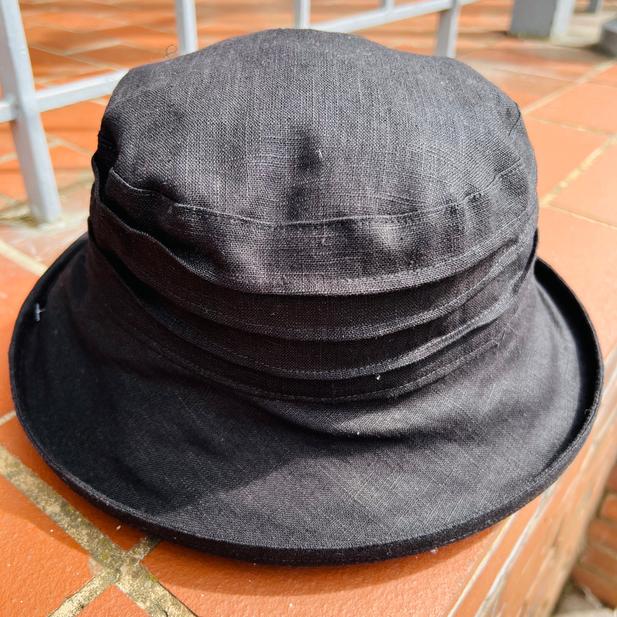 Ridged Cotton Cloche Hat