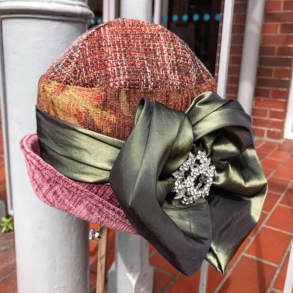 Vintage style cloche hat