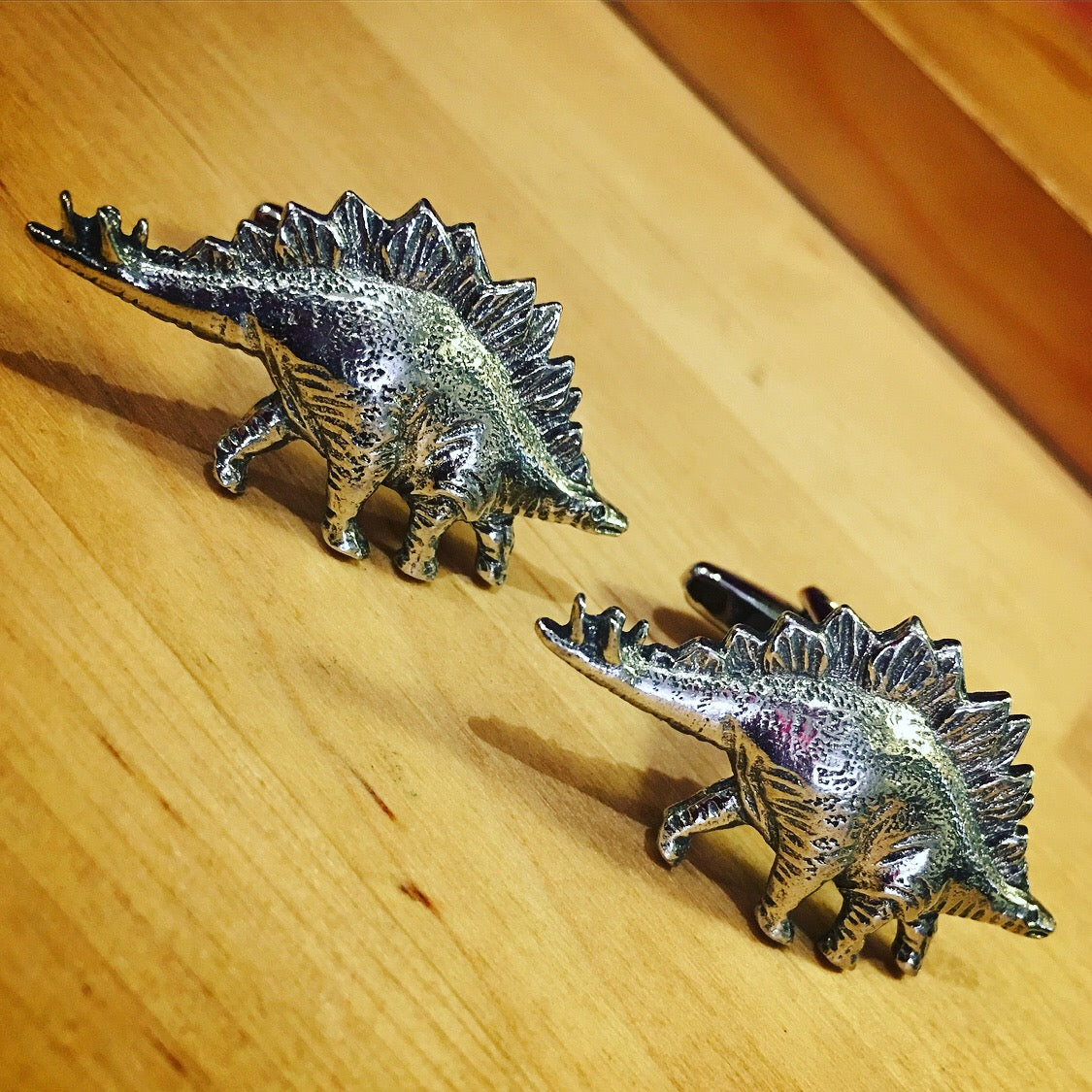 Cufflinks - Stegosaurus