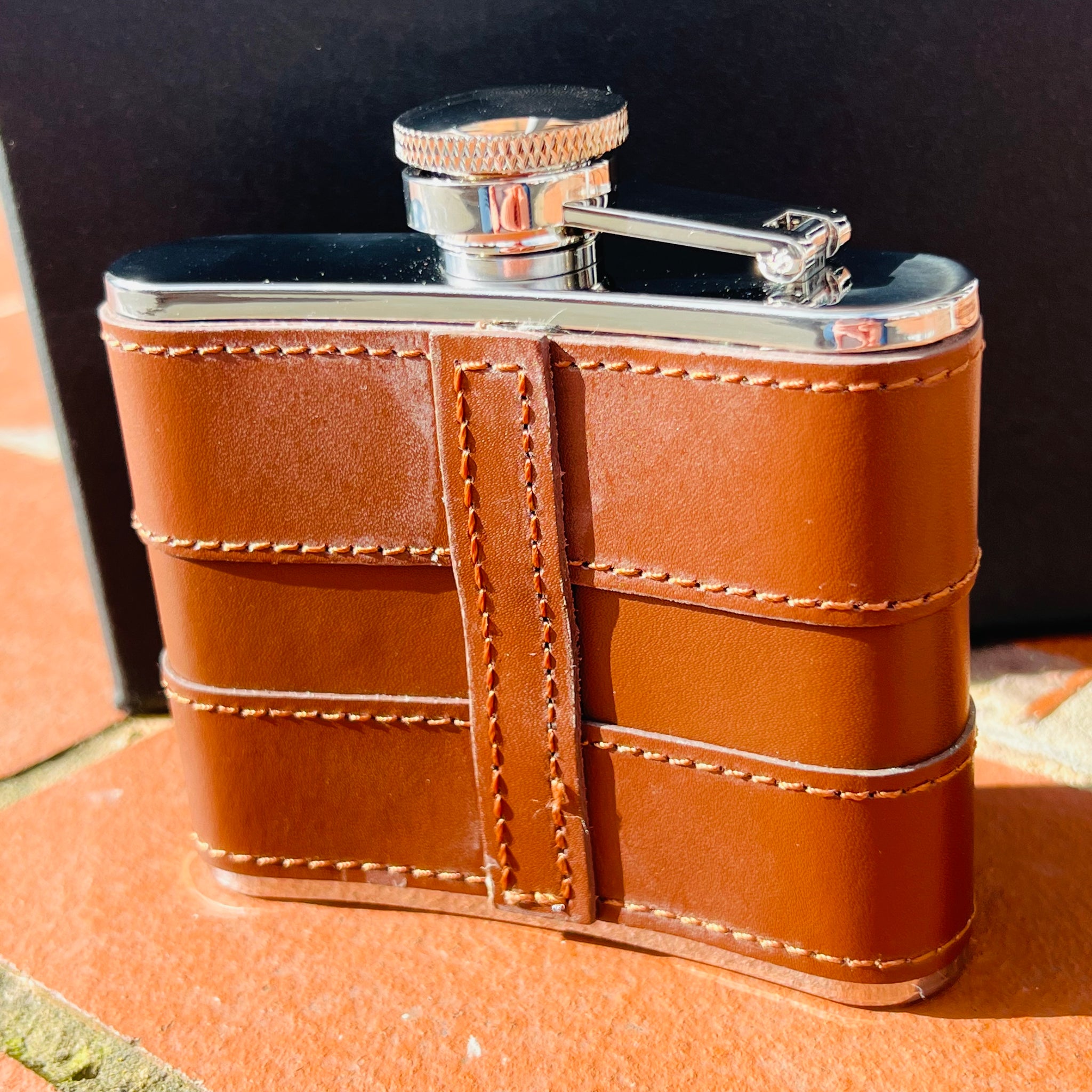 Engraveable Leather Hip Flask