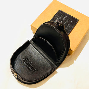 A Leather Horseshoe Coin Purse