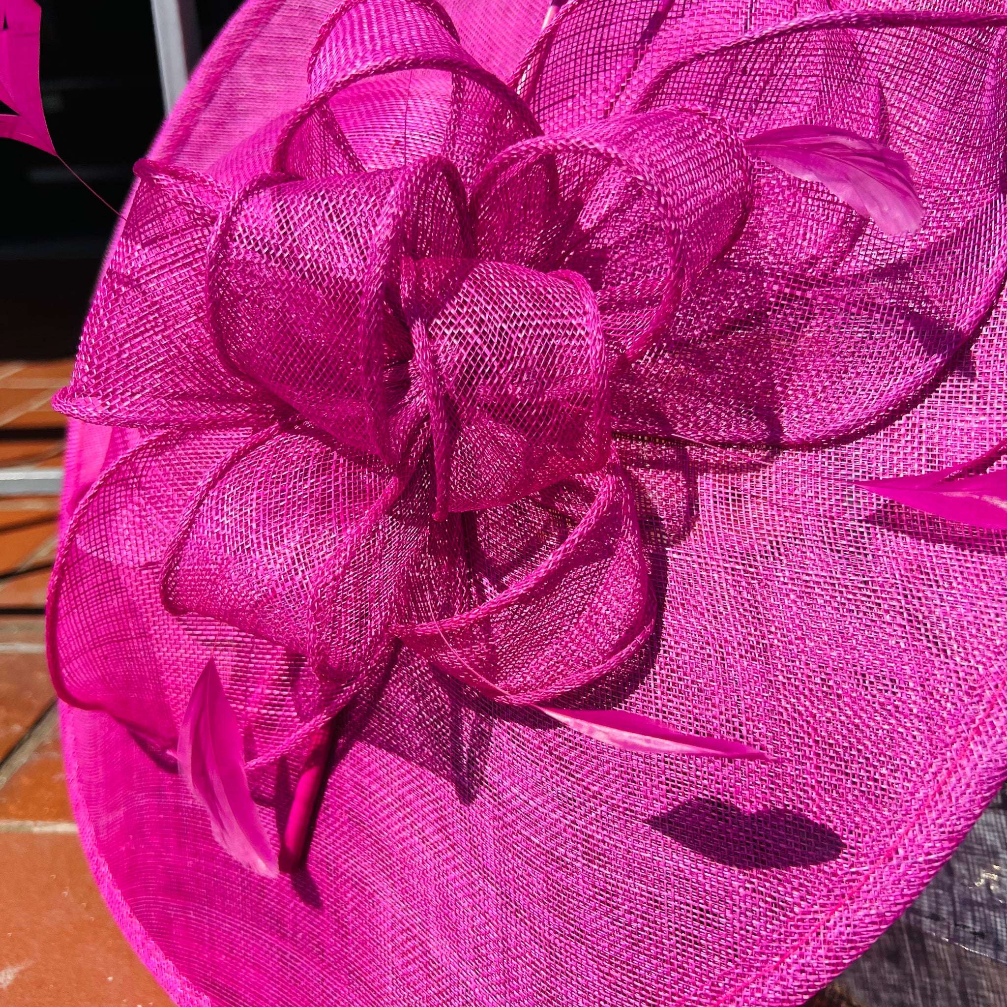 Extra Large Round Sinamay Fascinator With Bow/Quill