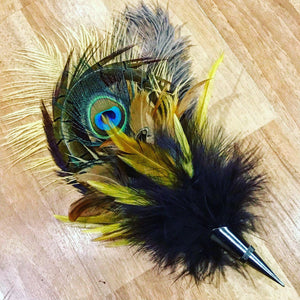 Feather corsage