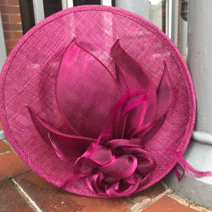 Fascinator with silk flower