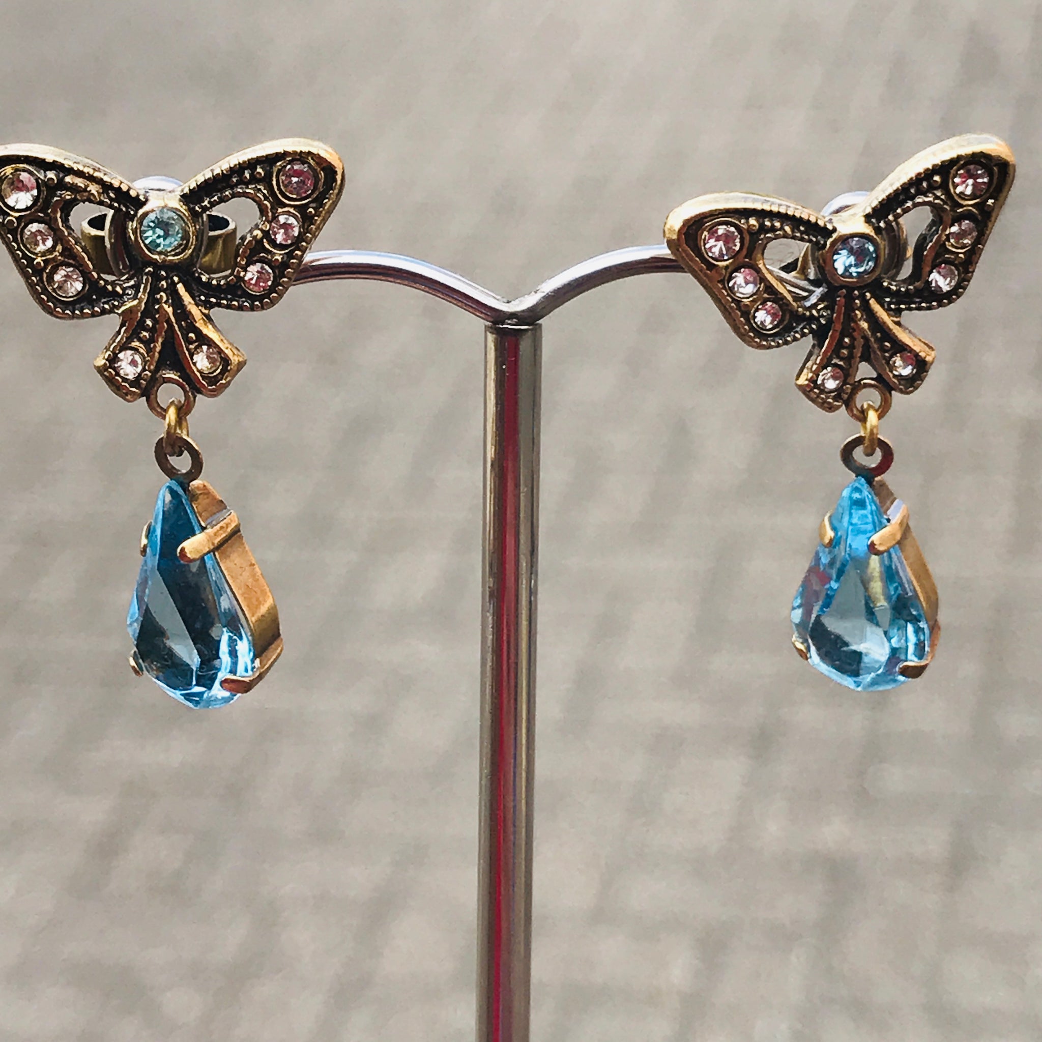 Crystal bow stud drop earrings 