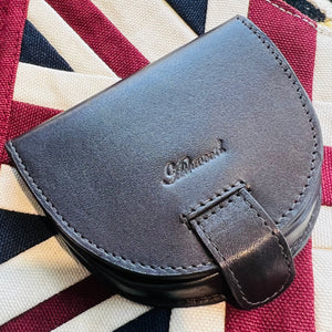 A Leather Horseshoe Coin Purse