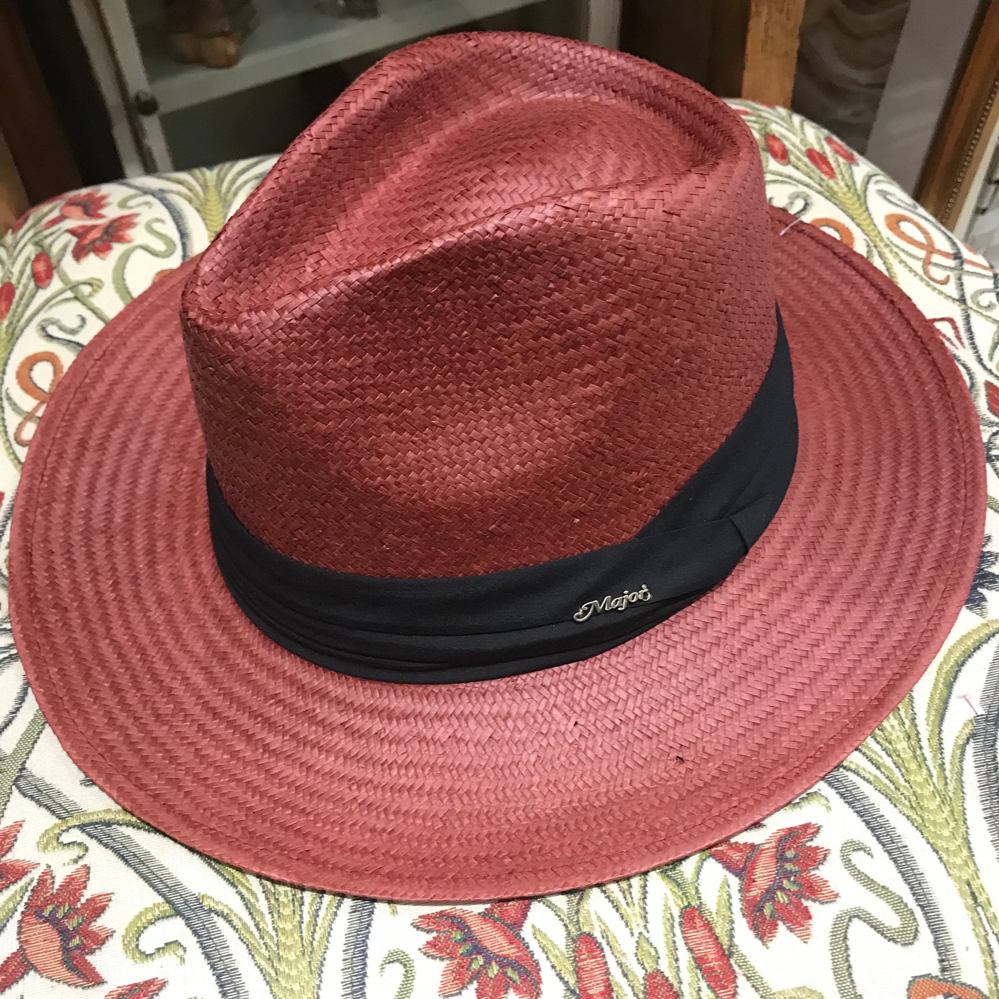 Adjustable trilby summer hat