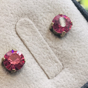 Stud pink crystal earrings 