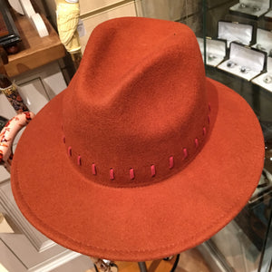 Firm felt fedora hat