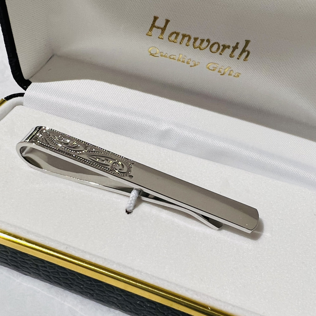 Rhodium half engraved tie slide