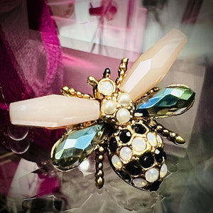 Brooch - Bee jewelled