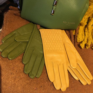 Fine Soft Leather Gloves With Quilted Detail
